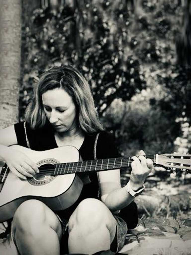 Diamond Music Academy Tutor Jemma